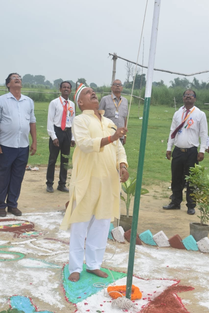 Independence Day — Principal Hoisting